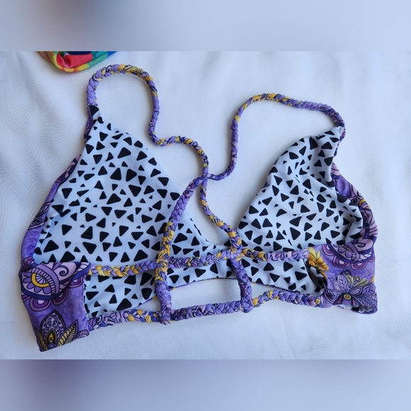 NWT Moana Bikini SET of TWO 2 Colorful Summer 4 pieces 2 Tops 2 Bottoms Size L - Picture 10 of 10